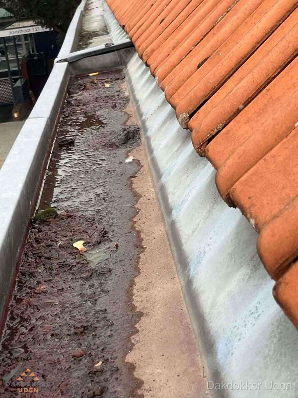 Dakgoot Reparatie Uden Dakgoot Reparatie Uden